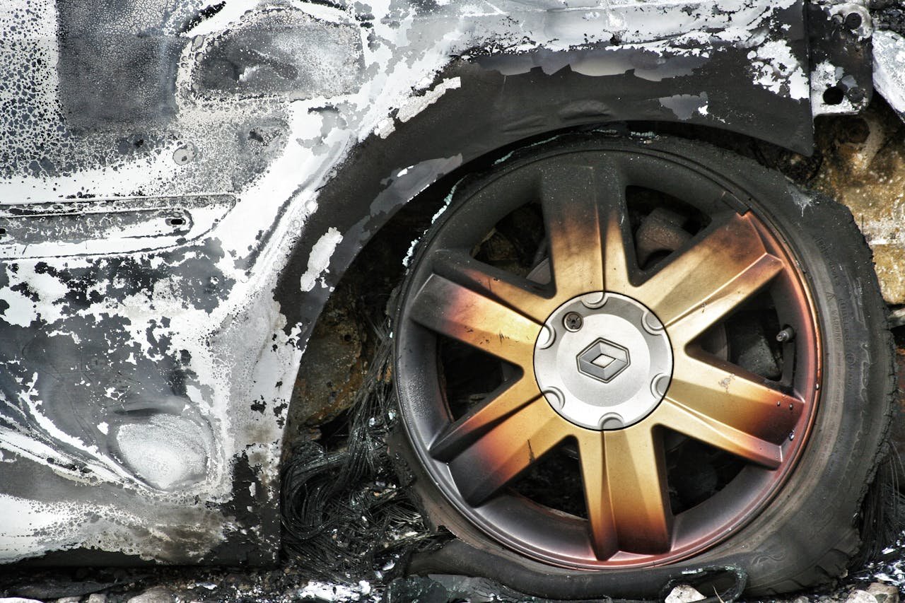 how to protect car paint from sun damage using wax and ceramic coating